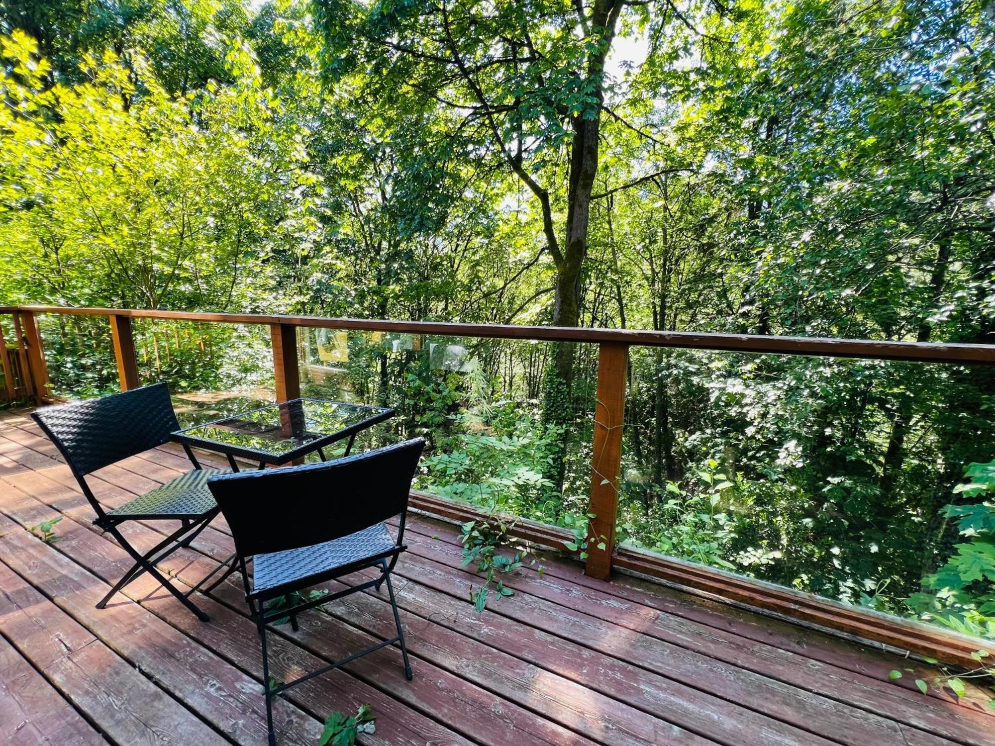 Creekside Private Suite North Vancouver Buitenkant foto